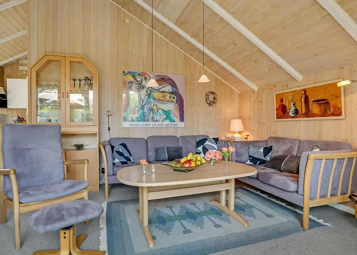 Holiday home 3 Bedroom Beautiful In *