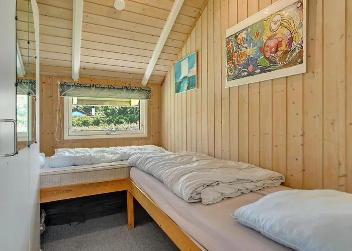 3 Bedroom Beautiful In Σπίτι διακοπών Hejls